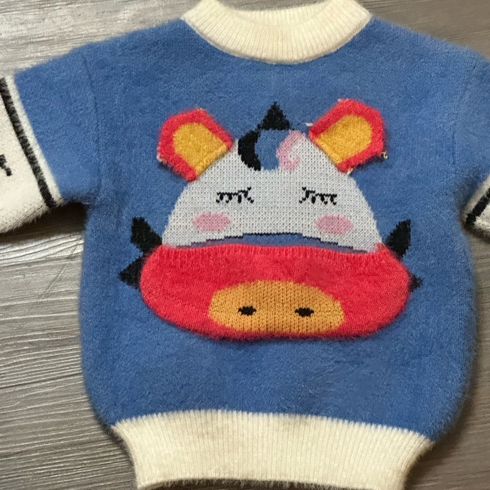 Kids Blue Fuzzy Cow Graphic Sweater Ptp 13”